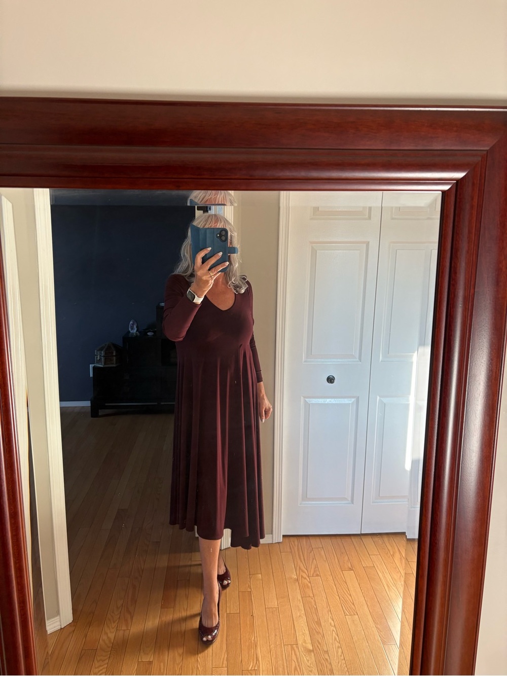 Sympli Long-Sleeve V-Neck Dress in Burgundy